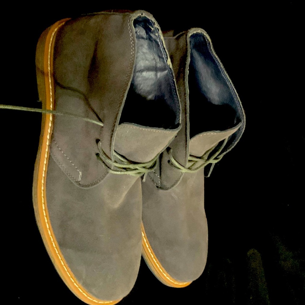 Joseph Abboud size 10.5